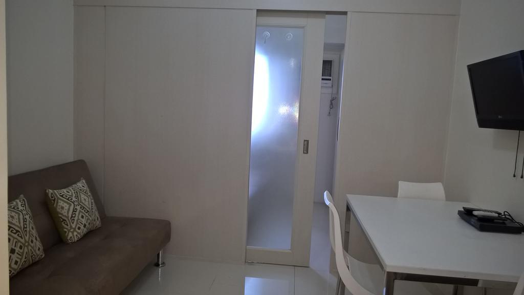 Studio Deluxe Apartment In Princeton Residences Manila Room photo